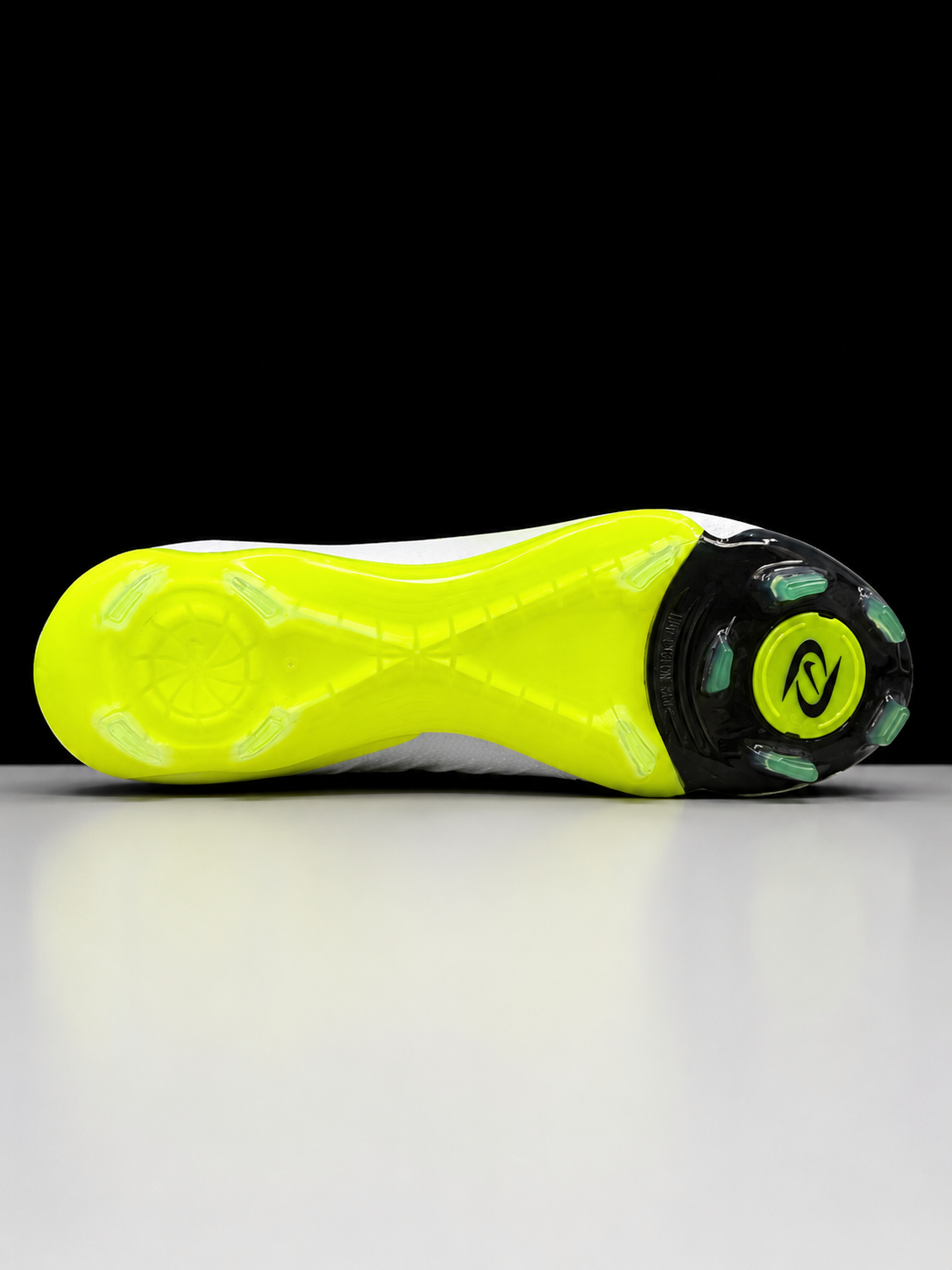 Nike Mercurial Superfly – Football Boots (Volt/White/Black)