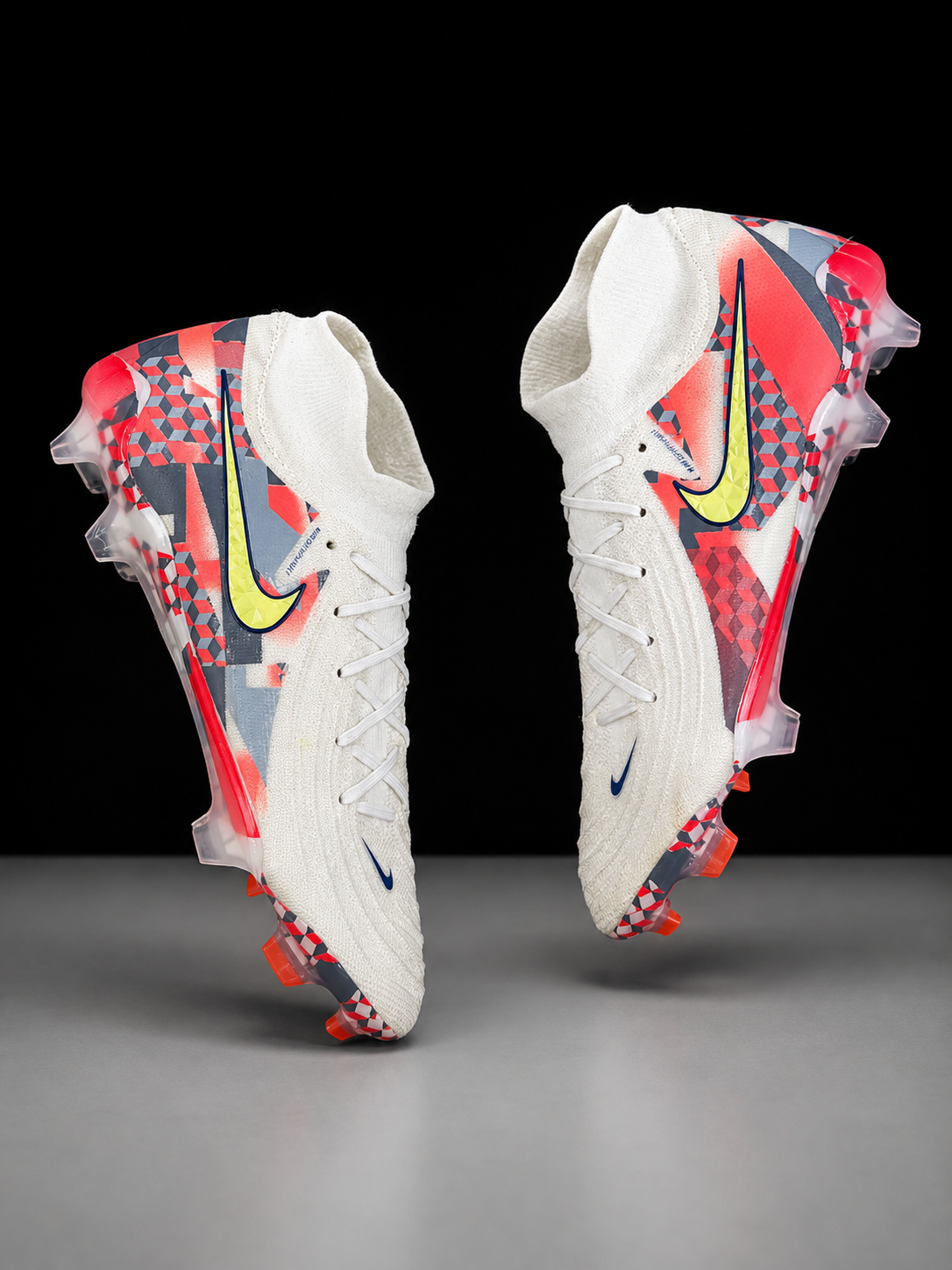 Nike Mercurial Superfly – Football Boots (White/Crimson)