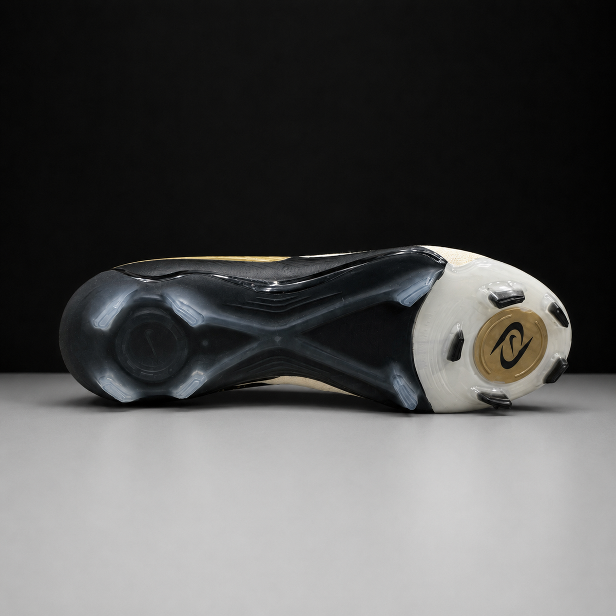 Nike Mercurial Superfly – Football Boots (Black/Gold)