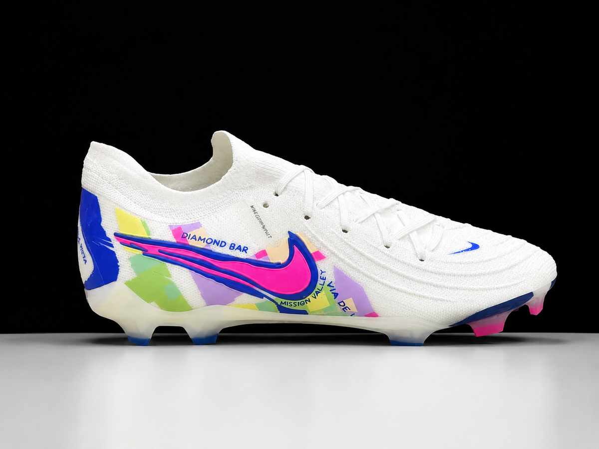 Nike Mercurial Superfly – Football Boots (White/Pink/Blue)